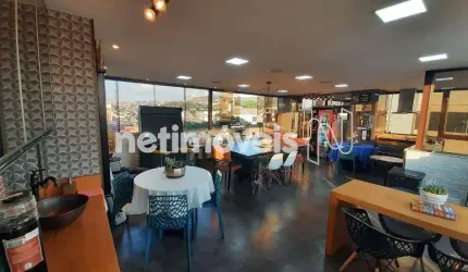 Cobertura com 4 dormitórios à venda no bairro Santa Efigênia com 200 m² úteis