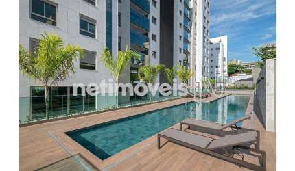 Apartamento à venda no bairro Santo Antônio com 145 m² e 4 dormitórios/quartos.