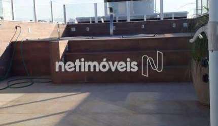 Apartamento cobertura à venda no bairro Sagrada Família com 356 m² e 4 dormitórios/quartos.