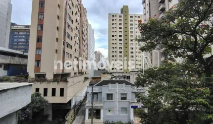 Apartamento para alugar no bairro Lourdes com 126 m² e 4 dormitórios/quartos disponíveis.