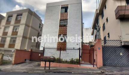 Apartamento à venda no Grajaú com 105 m² e 3 dormitórios/quartos disponíveis.