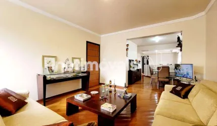 Cobertura com 4 dormitórios à venda no bairro Prado, área de 250 m² disponível.