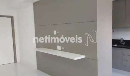 Apartamento para alugar na Savassi com 1 dormitório e 44 m² de área útil.