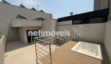 Cobertura à venda no bairro Cruzeiro com 2 dormitórios e 134 m² disponíveis