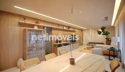 Apartamento à venda no bairro Santo Antônio com 173 m² e 4 dormitórios/quartos.