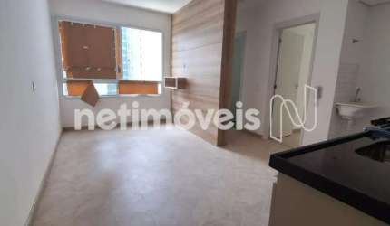 Apartamento à venda no Centro - 49m² com 2 dormitórios/quartos disponíveis.