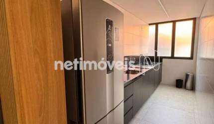 Apartamento à venda no bairro Lourdes com 70 m² e 2 dormitórios/quartos disponíveis