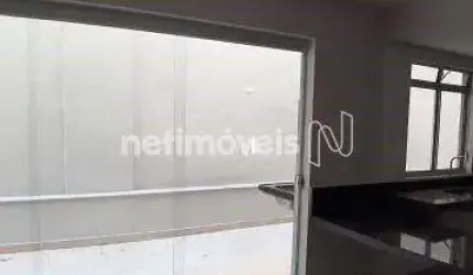 Apartamento à venda no bairro Santo Agostinho - 2 dormitórios/quartos e 95 m².