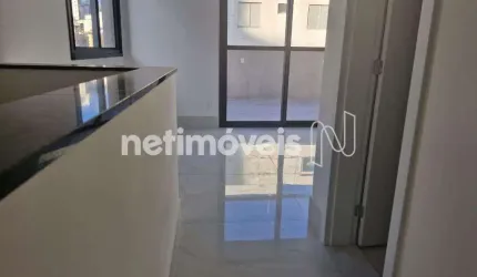 Cobertura à venda no bairro Buritis com 146 m² e 3 dormitórios/quartos disponíveis.
