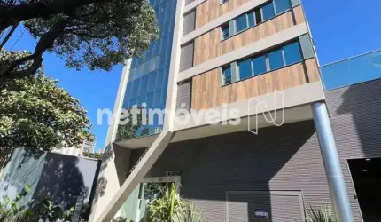Apartamento à venda no bairro Funcionários com 65 m² e 2 dormitórios/quartos.