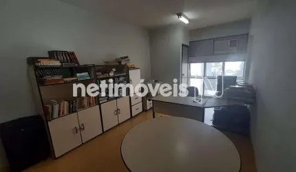 Escritório à Venda ou Aluguel no bairro Funcionários com 21 m² de área útil