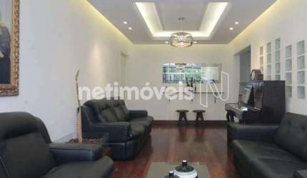 Apartamento à venda no bairro Luxemburgo com 198 m² e 4 dormitórios/quartos