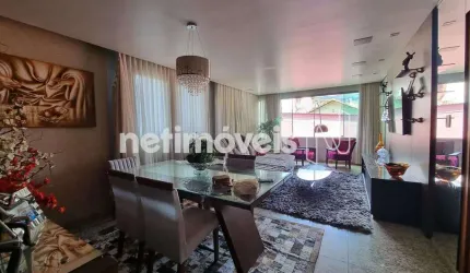 Apartamento à venda em Santa Efigênia com 3 dormitórios e 117 m² de área útil