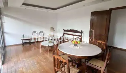 Apartamento à venda no bairro Serra com 171 m² e 4 dormitórios/quartos disponíveis.