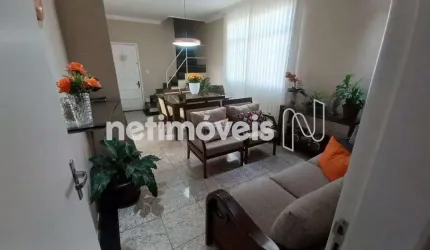 Cobertura à venda no bairro Sagrada Família com 176 m² e 3 dormitórios/quartos.