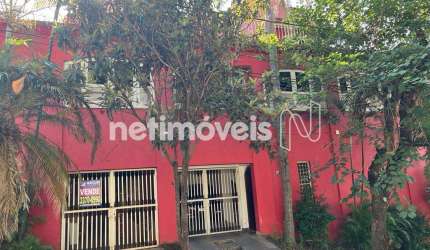 Casa residencial à venda no bairro Belvedere com 547 m² e 5 dormitórios/quartos.