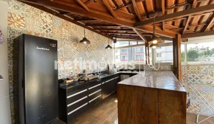Apartamentos cobertura à venda no bairro Padre Eustáquio com 185 m² e 4 dormitórios/quartos