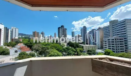 Apartamento à venda no bairro Funcionários com 83m² e 3 dormitórios/quartos.