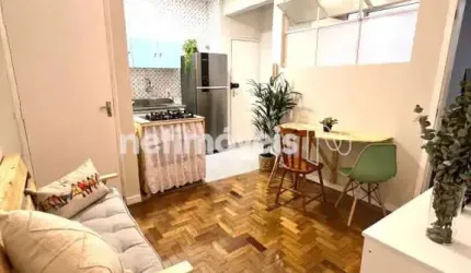 Apartamento à venda no bairro Cruzeiro com 4 dormitórios e área de 85 m².