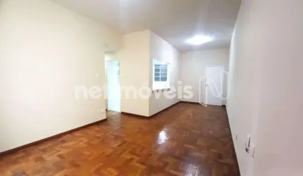 Apartamento à venda no bairro Lourdes com 116 m² e 3 dormitórios/quartos disponível.
