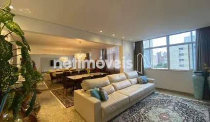 Apartamento à venda no bairro Lourdes com 150 m² e 4 dormitórios/quartos disponíveis.