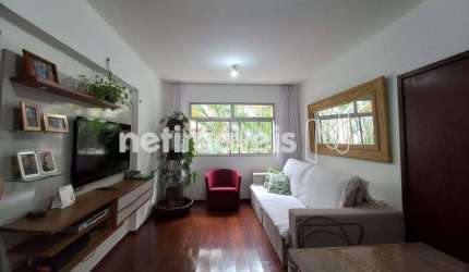 Apartamento à venda no bairro Funcionários com 84 m² e 3 dormitórios/quartos disponíveis.