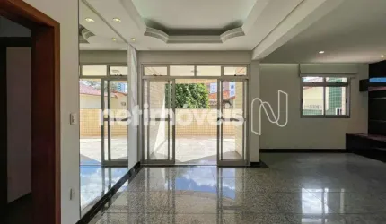 Apartamento à venda no bairro Padre Eustáquio com 241 m² e 4 dormitórios/quartos disponíveis