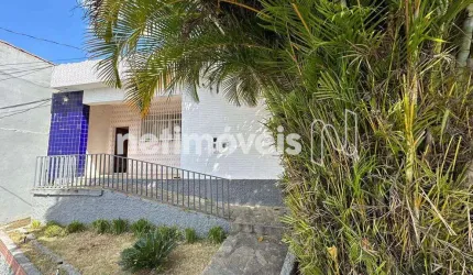 Casa residencial à venda no bairro Sagrada Família com 4 quartos e 294 m².