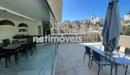 Cobertura à venda no Grajaú com 240m² e 4 dormitórios/quartos disponíveis.