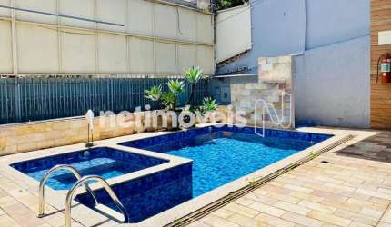 Casa residencial para alugar no bairro Dona Clara com 441 m² e 8 dormitórios/quartos.