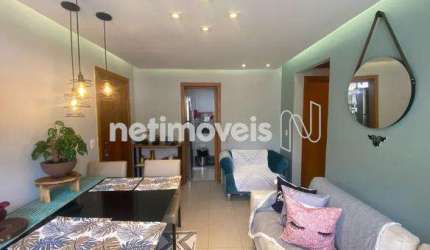 Apartamento à venda no bairro Floresta com 60 m² e 3 dormitórios/quartos disponíveis