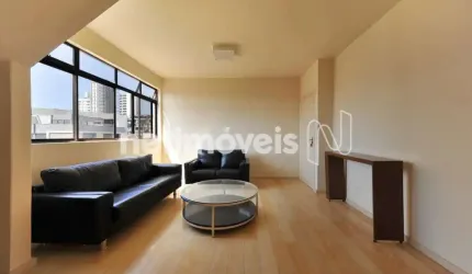 Cobertura à venda no bairro Santo Antônio com 4 dormitórios e 180 m² de área útil.