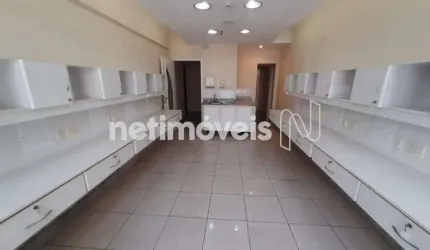 Escritório à venda/aluguel no bairro Lourdes com área útil de 42 m² disponível.