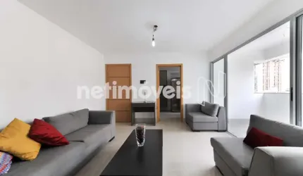 Apartamento à venda no bairro Savassi, 107 m² e 3 dormitórios/quartos disponíveis.