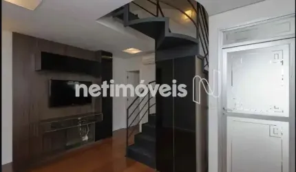 Apartamento cobertura à venda no bairro Funcionários com 106 m² e 2 dormitórios.
