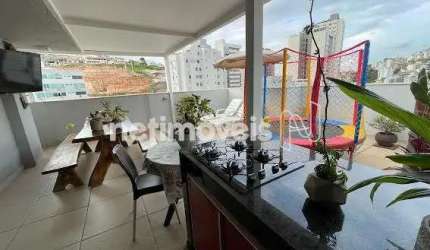 Venda de apartamento cobertura com 3 dormitórios no bairro Buritis - 189 m² disponíveis