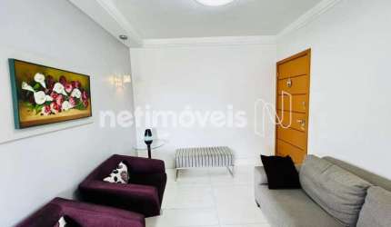 Apartamento à venda no bairro Prado com 3 dormitórios e 83 m² de área útil.