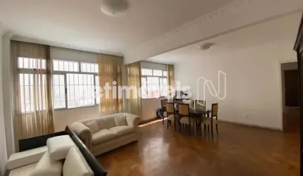 Apartamento à venda com 130 m² e 4 dormitórios no bairro Santo Agostinho.