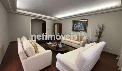 Apartamento para Alugar no Bairro Lourdes com 4 Dormitórios e 214 m² de Área Útil