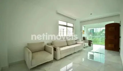 Apartamento à venda no Carmo com 142 m² e 4 dormitórios/quartos disponíveis.