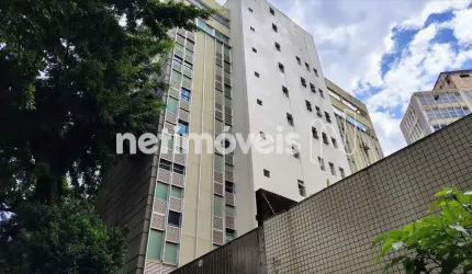 Apartamento à venda no bairro Funcionários com 295m² e 3 dormitórios/quartos.