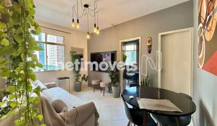Apartamento de 2 dormitórios no Centro com 65 m² à venda, oportunidade imperdível!