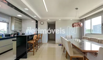 Apartamento cobertura para alugar no bairro Santa Efigênia com 200 m² e 4 dormitórios.