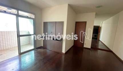 Apartamento para alugar no bairro Serra com 130m² e 3 dormitórios/quartos disponíveis.