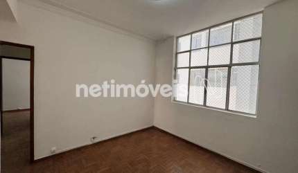 Apartamento à venda no Barro Preto com 80 m² e 2 dormitórios/quartos disponíveis