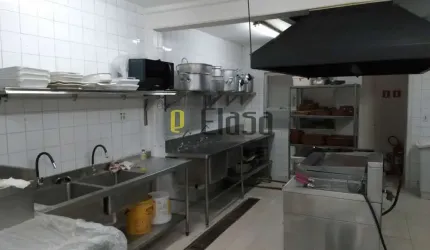 Casa Comercial vende ou aluga em Vila Cruzeiro Zona Sul