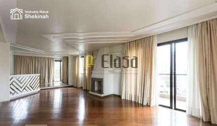 Apartamento com 4 dormitórios, 4 suítes, 4 vagas, 235,00m², em Moema, São Paulo, SP.