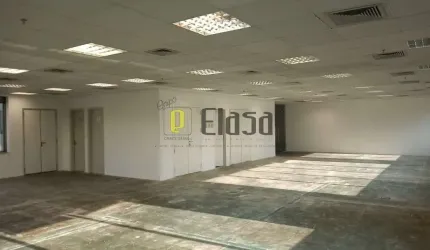 Conjunto Comercial a Venda na Vila Olimpia