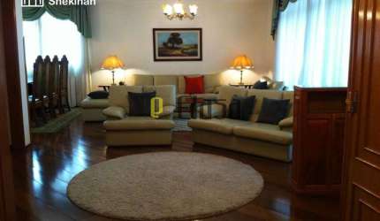 Apartamento com 3 dormitórios, 3 suítes, 3 vagas, 203,00m², em Campo Belo, São Paulo, SP.