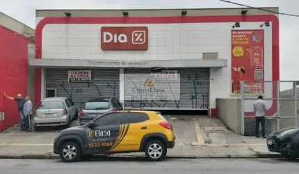 Casa comercial para alugar na Avenida Santiago Rodilha, 343, Veloso, Osasco, 950 m2 por R$ 15.000